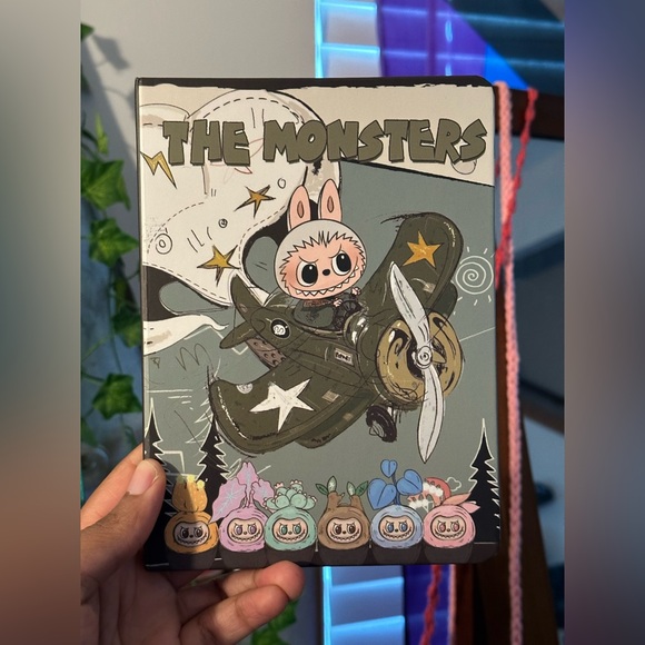 The Monsters Graphic Notebook - Picture 1 of 7